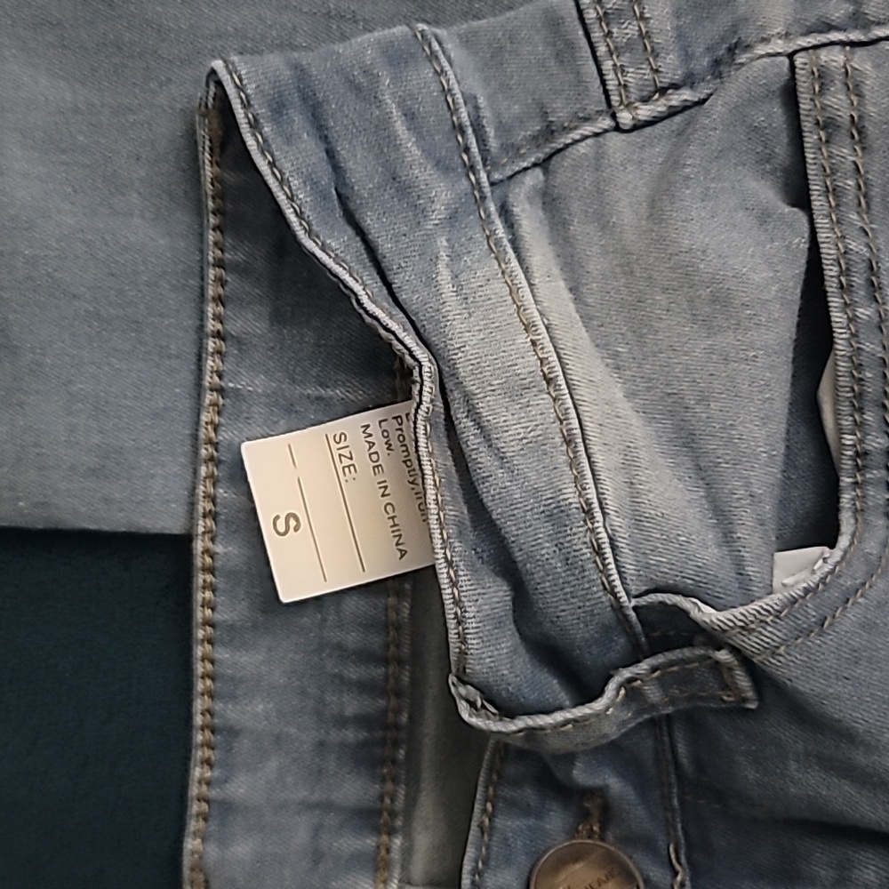 Jeans - Picture 4 of 8